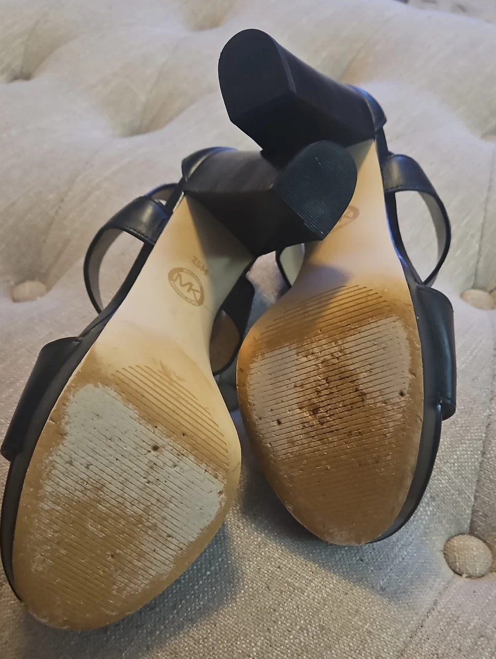 Michael Kors Berkley T-strap Black Leather Platform Block Sandals Sz 7.5